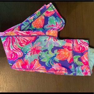 Lilly Pulitzer Small UPF 50+ Luxletic Weekender Cropped